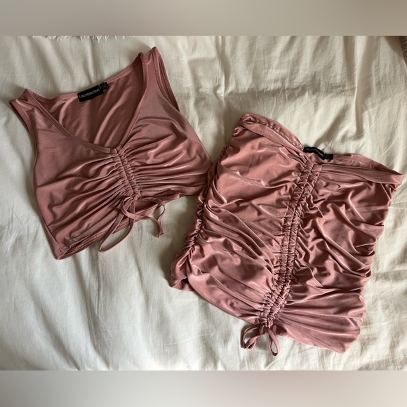 PrettyLittleThing Pink Top and Cinched Mini Skirt Set - Picture 1 of 5